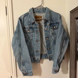 London jean cropped/boxy fit denim jacket